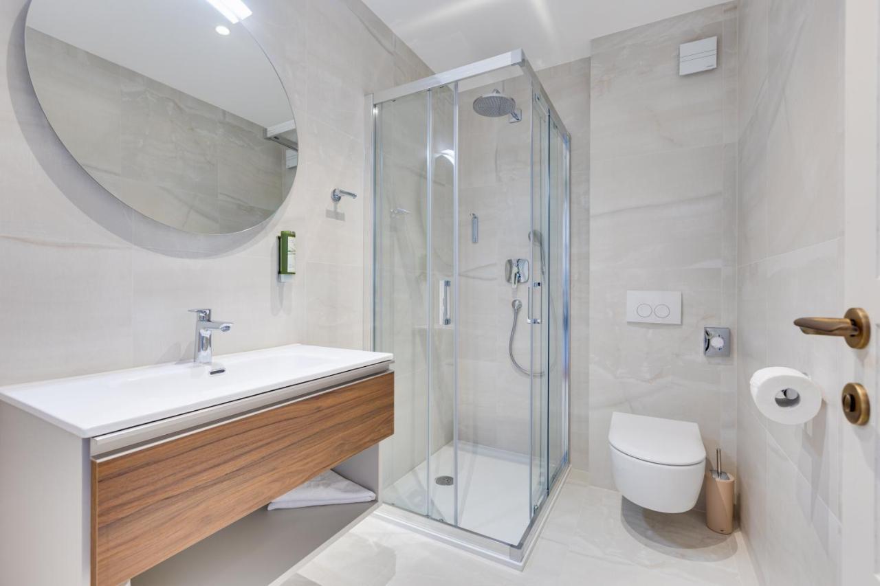 Vila Iris Baska Ngoại thất bức ảnh